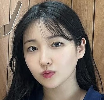 Yoon Ji-ah.jpeg